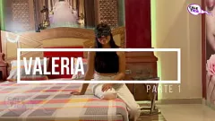 Peruaanse tieneramateur Valeria wordt nat in een heet casting-interview