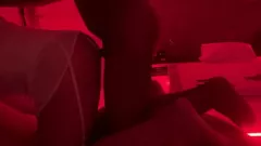Redă Crossdressing Cutie Caio Cdzinha's Motel Chair Encounter