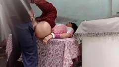 Reproducir Desi Indian Village pareja duro coño y sexo anal con audio hindi