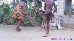 Jouer BBW African Woman aime la putain de hardcore en plein air par Hung Local BBC