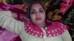 Reproduzir Desi Indian Bhabhi Lalita em intensa cowgirl e foda do cachorrinho