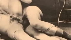 تشغيل الثلاثي السحاقيات السحاقي في Dark Lantern Enterto