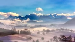 Reproducir Escalofrío post-masturbación: melodías de piano para el placer de su hermano