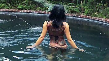 Play The best Romanian xnxx movie made on webcam with a teenager from Cluj