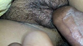 Play The 21-year-old girl has good sex in her tight pussy