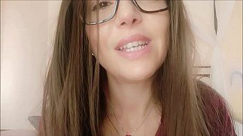 Play The beauty of this girl gives me all the pussy to fuck her hardcore